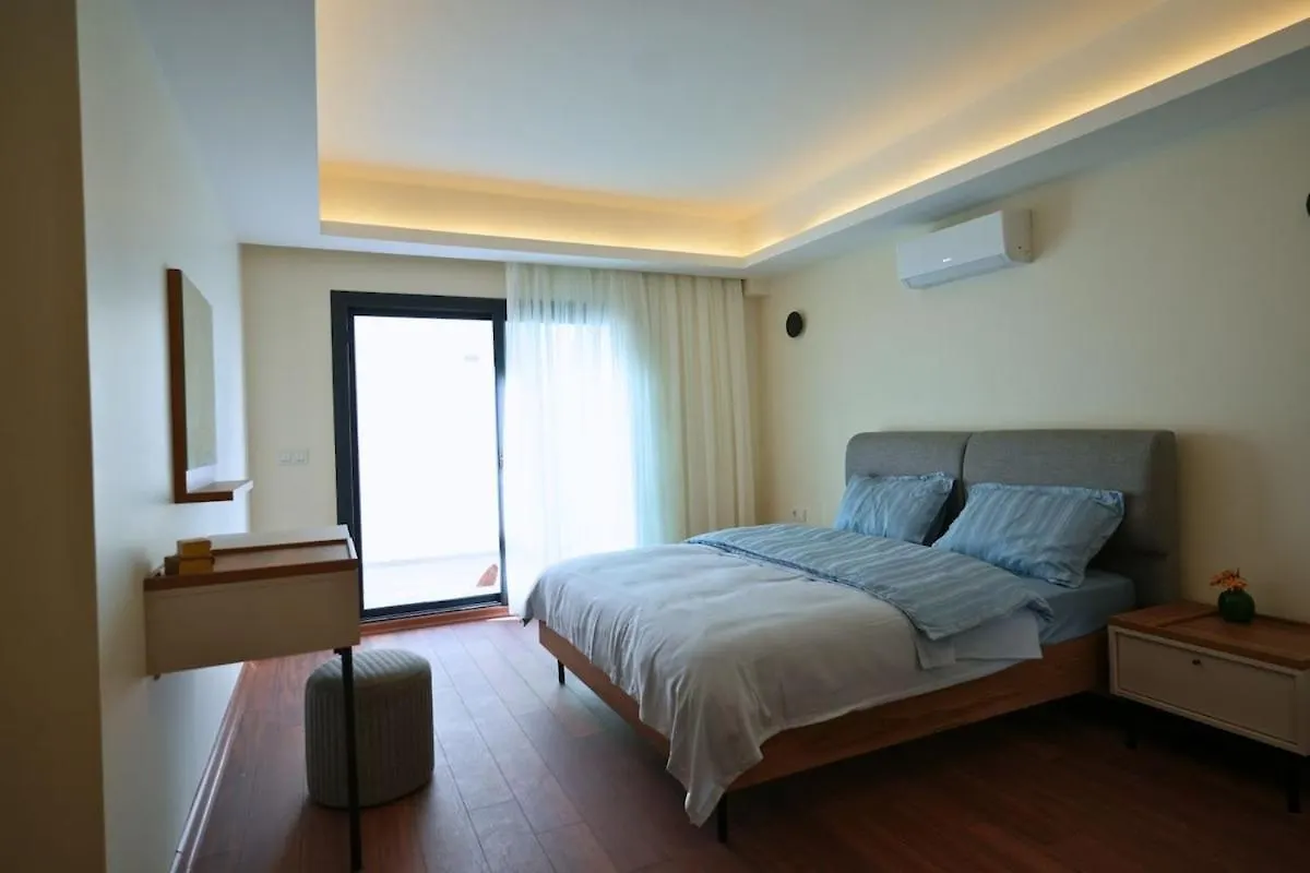 Cesme Villa Mona Ovacik Luxury Villa 0*,